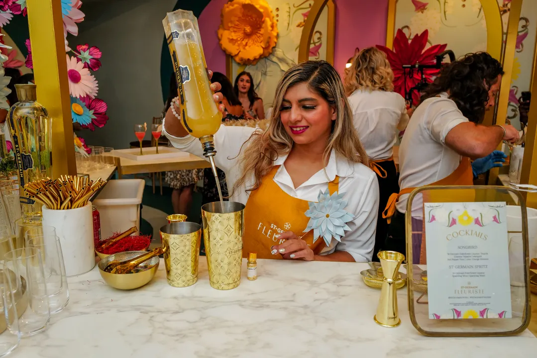 ST~GERMAIN® Elderflower Liqueur Debuts Fleuriste ST~GERMAIN with Multi-Hyphenate Artist Jameel Mohammed of KHIRY and Paper Floral Designer Zoe Bradley 