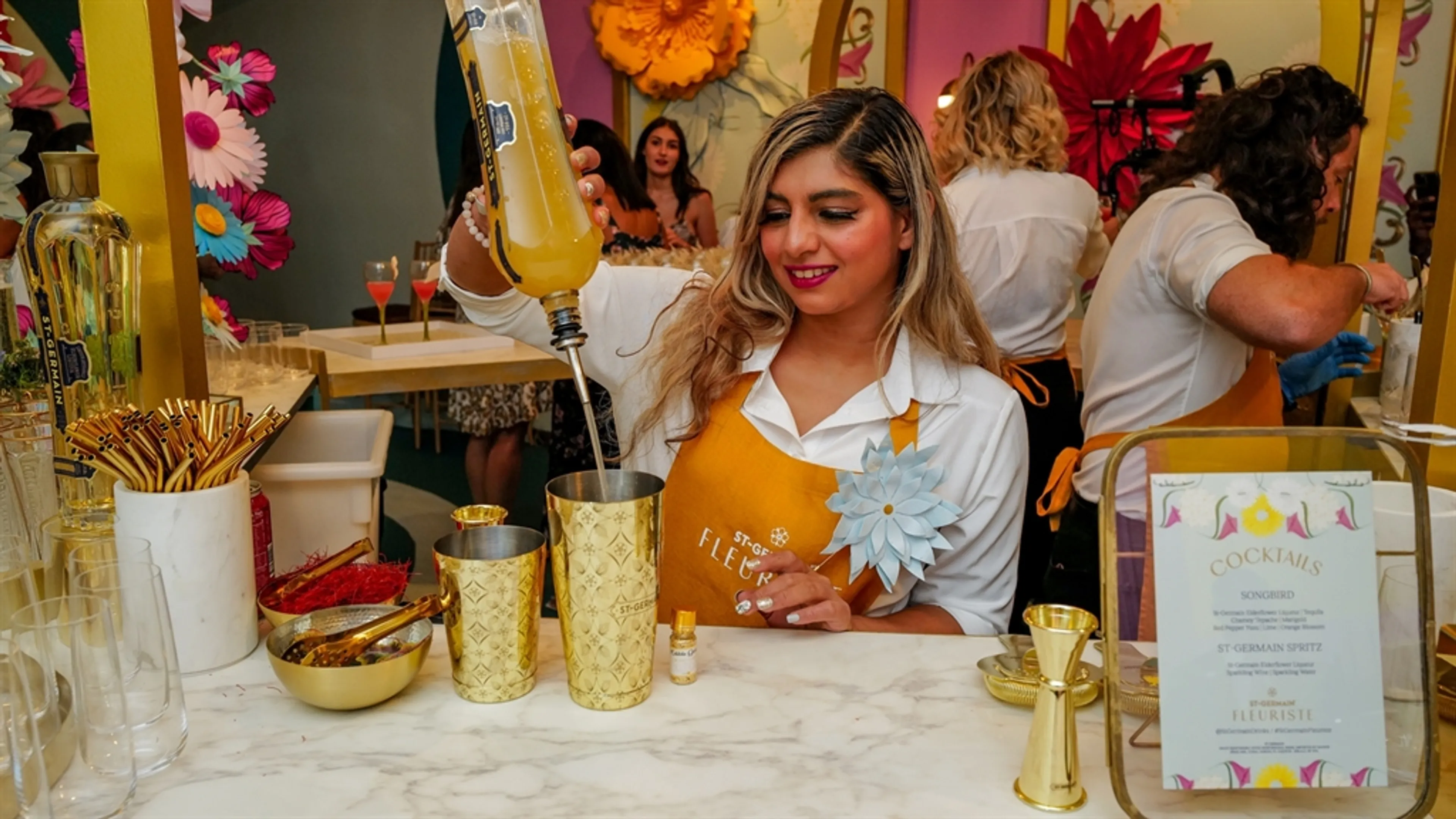 ST-GERMAIN® Elderflower Liqueur Debuts Fleuriste ST-GERMAIN with Multi-Hyphenate Artist Jameel Mohammed of KHIRY and Paper Floral Designer Zoe Bradley